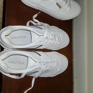 Men’s  nautica Authentic Sneakers